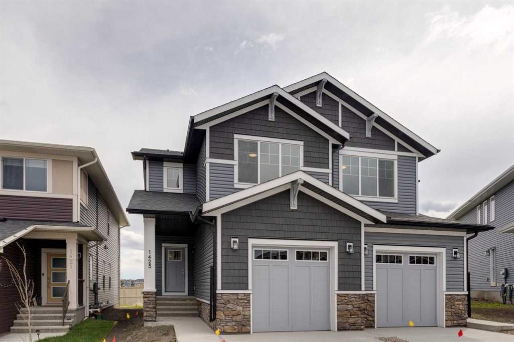 Picture of 1425 Bayview Point SW, Airdrie Real Estate Listing