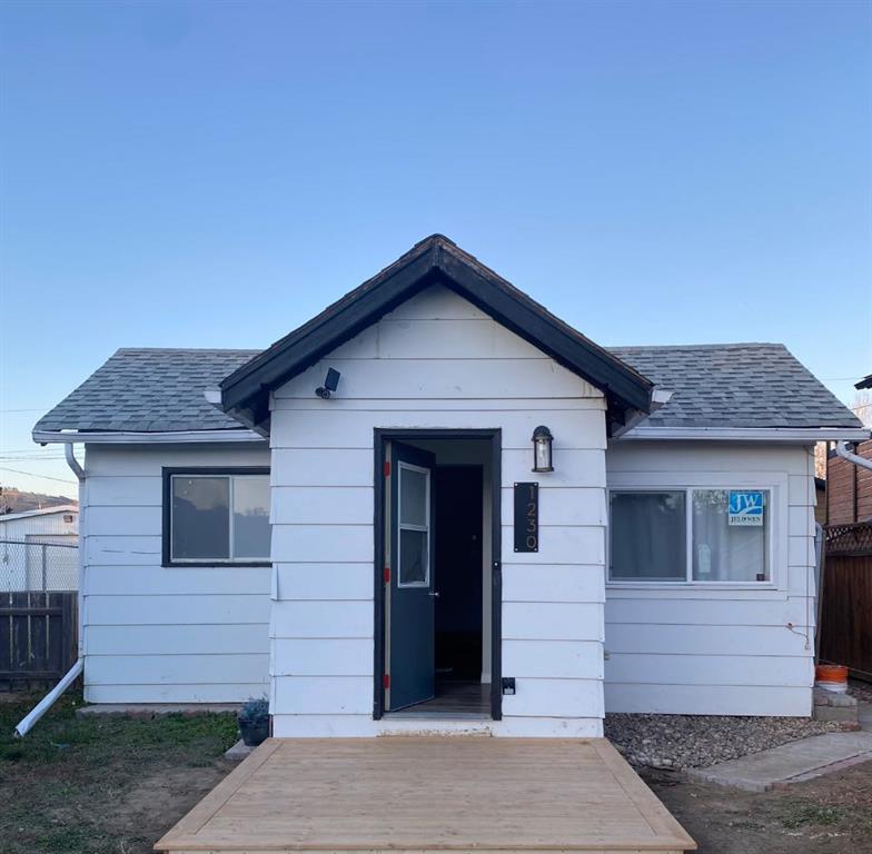 Picture of 1230 2 Avenue W, Drumheller Real Estate Listing