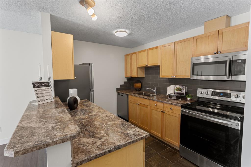 Picture of 312, 930 18 Avenue SW, Calgary Real Estate Listing