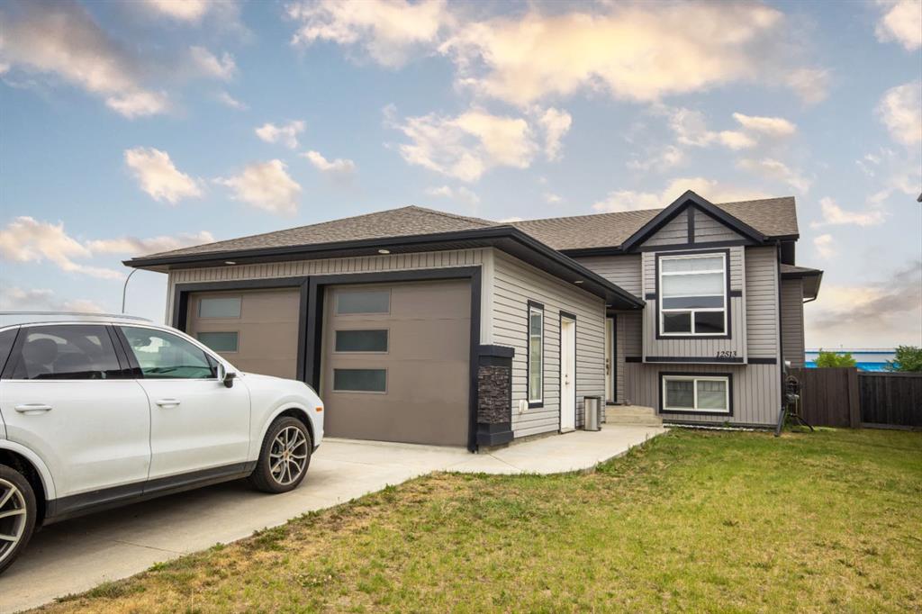 Picture of 12513 102A Street , Grande Prairie Real Estate Listing