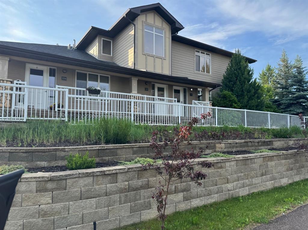 Picture of 101, 105 Fontaine Crescent , Fort McMurray Real Estate Listing