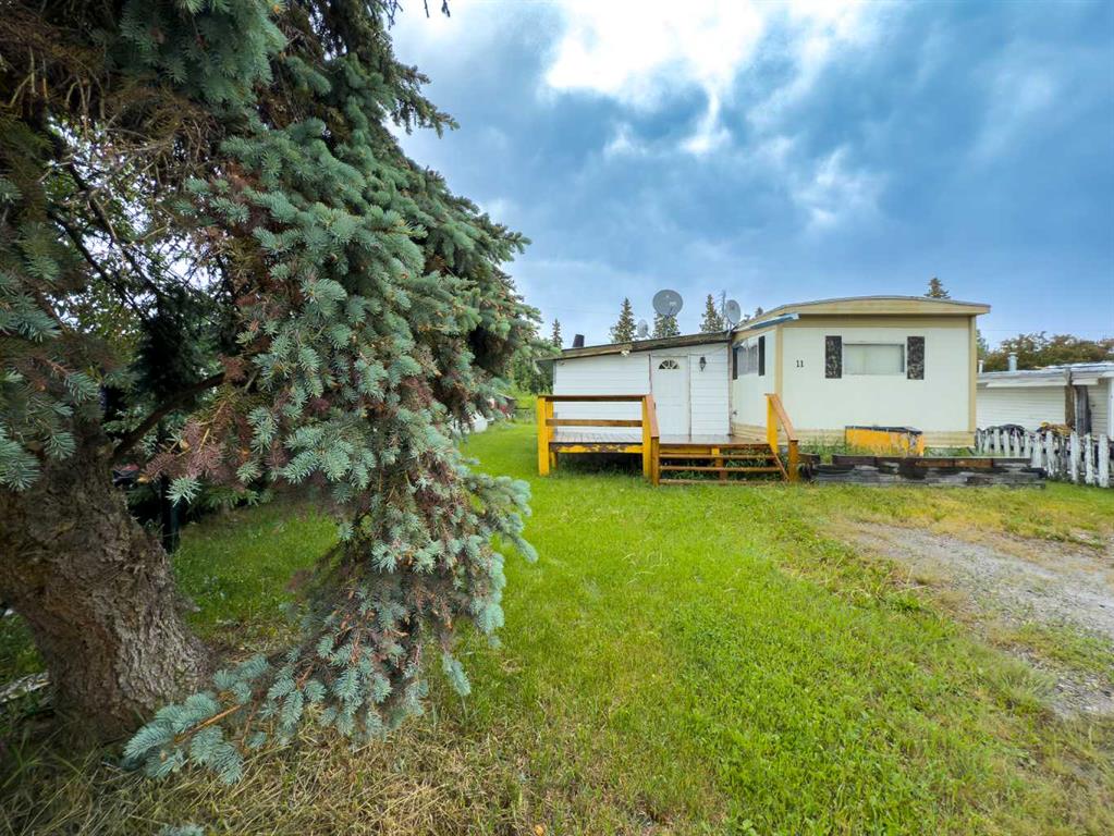 Picture of 11, 5235 50th Street , Caroline Real Estate Listing