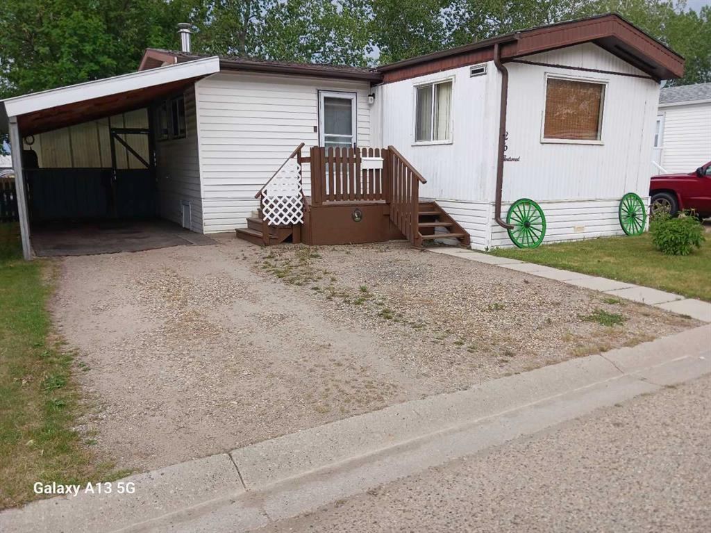 Picture of 26, 5404 42 Street , Innisfail Real Estate Listing