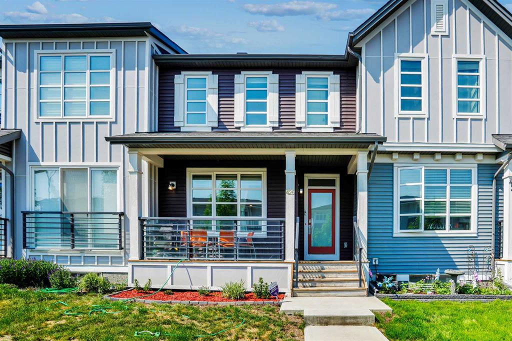 Picture of 426 Belmont Avenue SW, Calgary Real Estate Listing