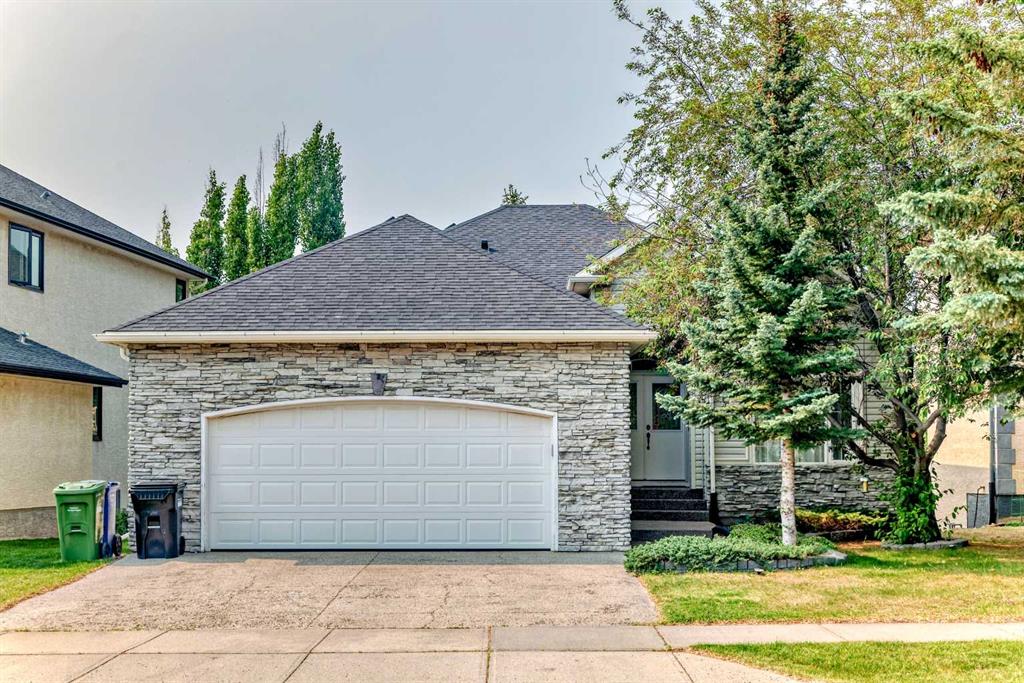Picture of 29 Simcoe Gate SW, Calgary Real Estate Listing