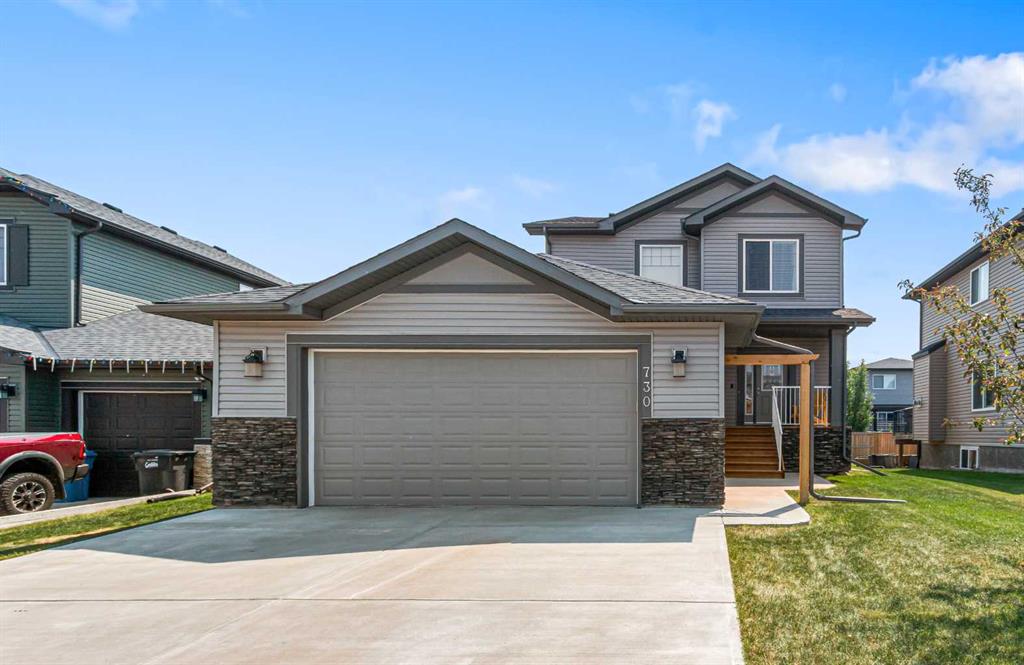 Picture of 730 Ranch Crescent , Carstairs Real Estate Listing