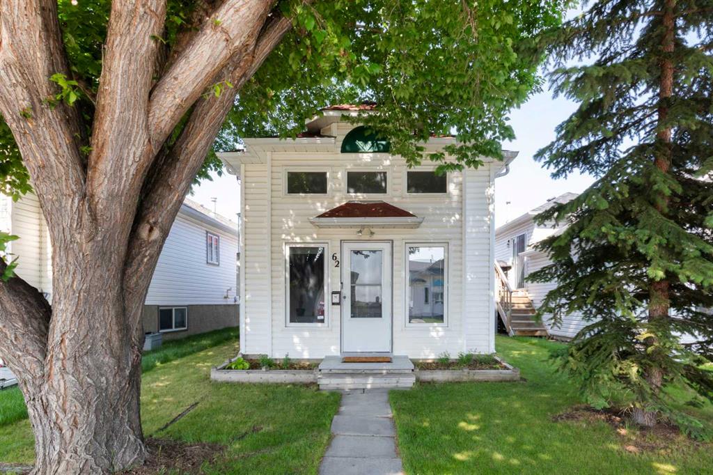 Picture of 62 Hunterhorn Crescent NE, Calgary Real Estate Listing
