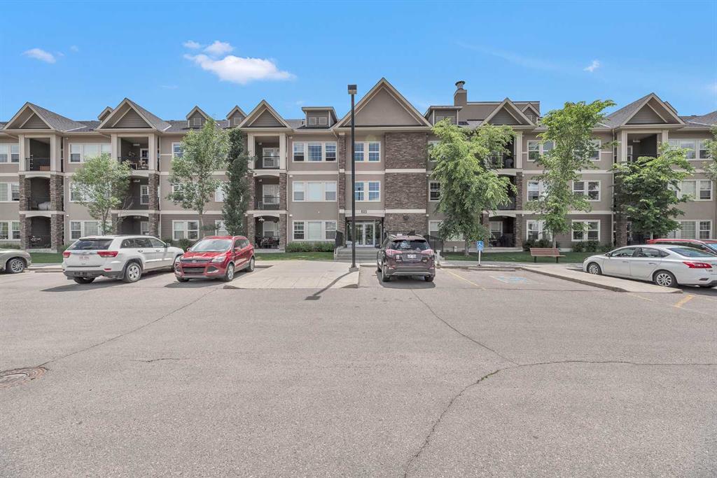 Picture of 113, 200 Cranfield Common SE, Calgary Real Estate Listing
