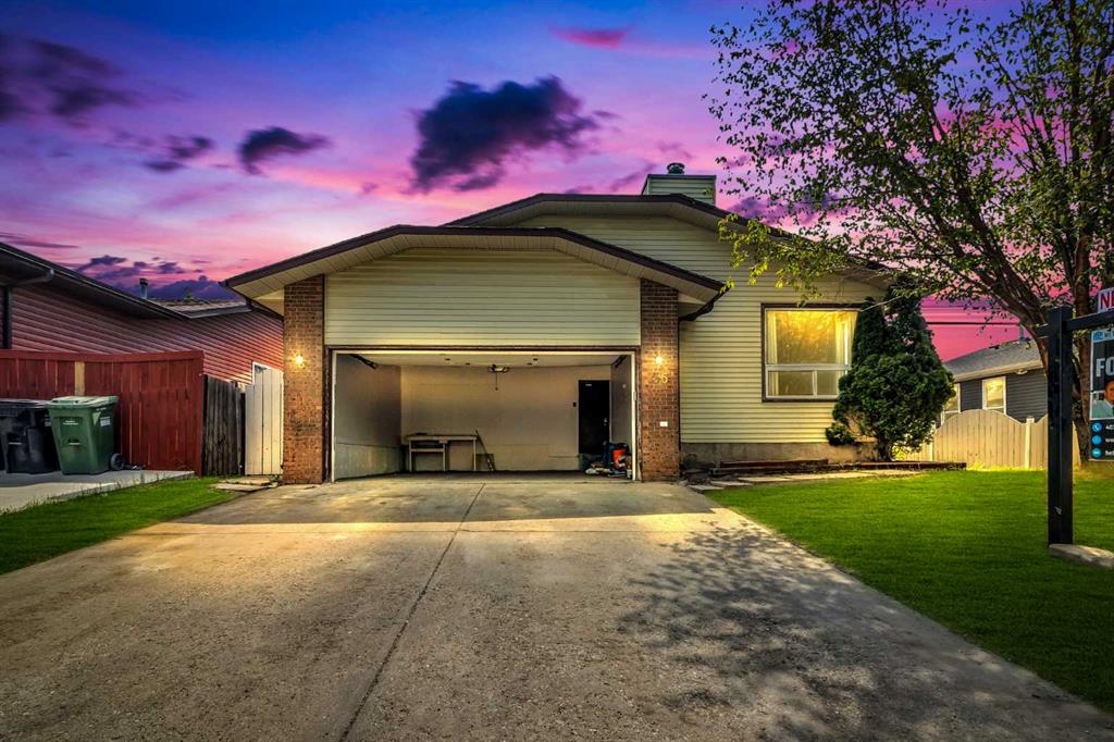 Picture of 56 Castlefall Way NE, Calgary Real Estate Listing