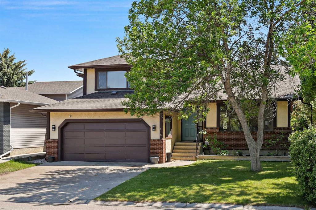 Picture of 216 Scenic Hill Close NW, Calgary Real Estate Listing
