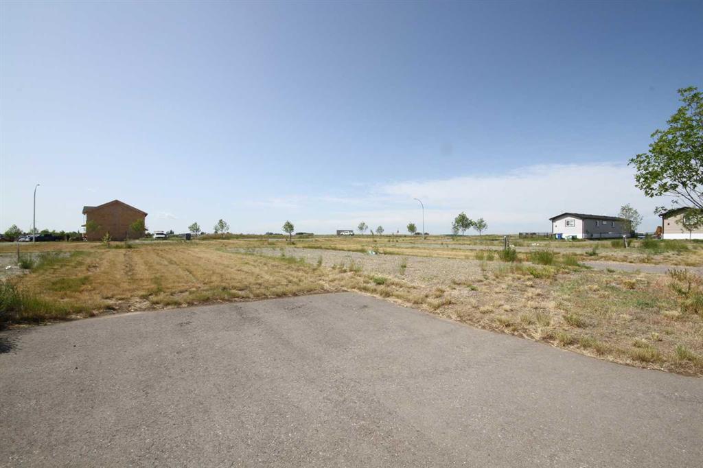Picture of 6 Meadows Way  , Taber Real Estate Listing