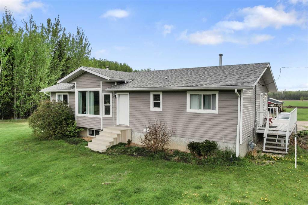 Picture of 61411 Highway 763  , Rural Barrhead No. 11, County of Real Estate Listing