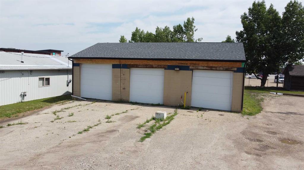 Picture of 5120 49th Avenue , Innisfail Real Estate Listing
