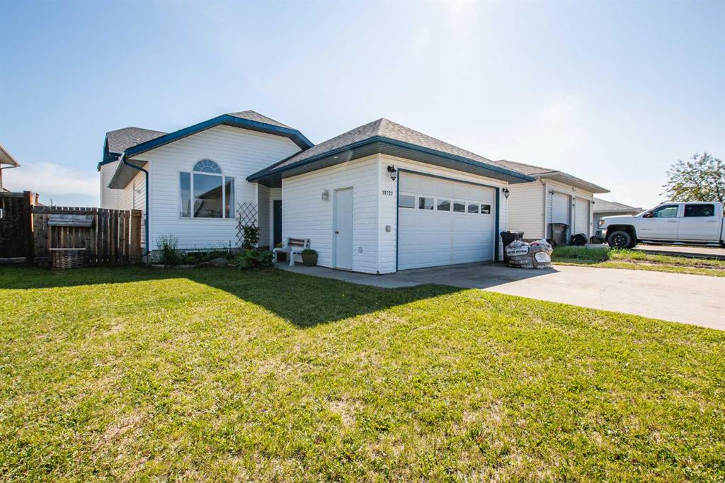 Picture of 10123 98 Street , Sexsmith Real Estate Listing