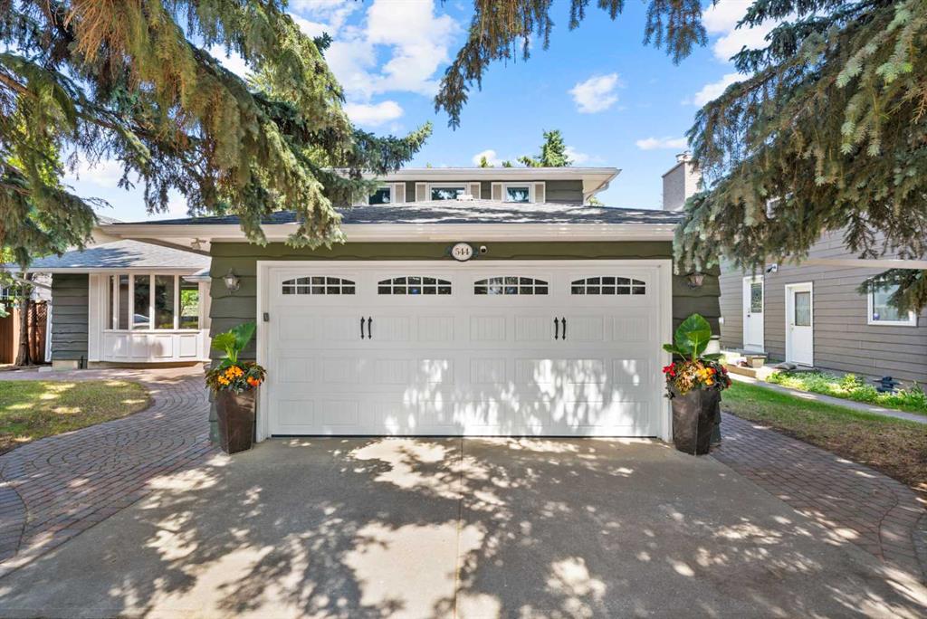 Picture of 544 Willingdon Boulevard SE, Calgary Real Estate Listing