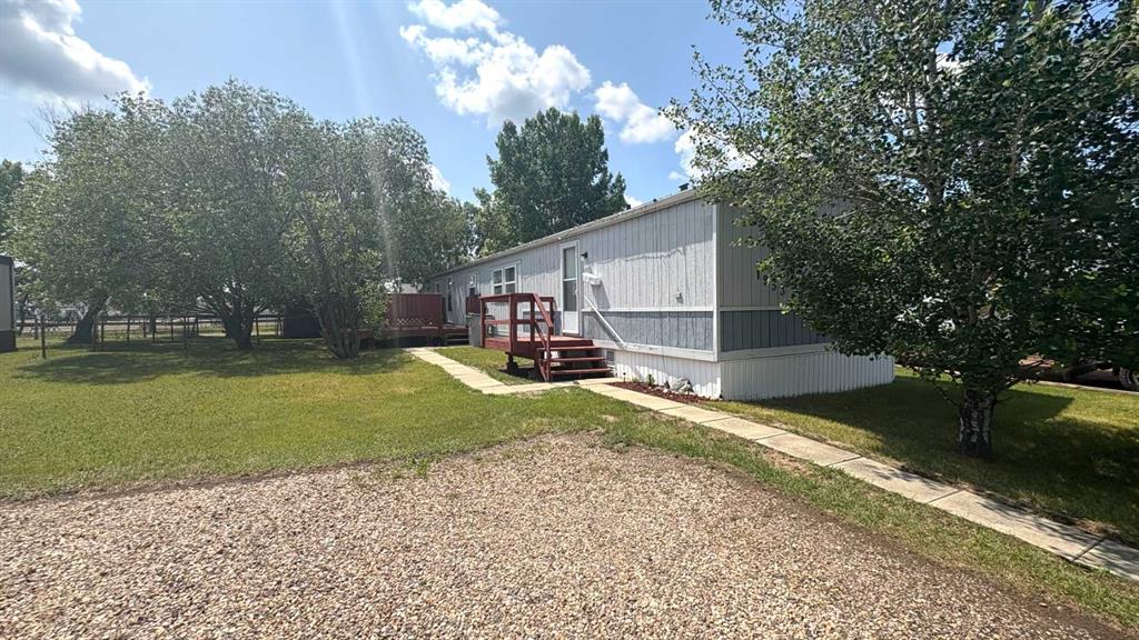 Picture of 1953 5 Avenue , Wainwright Real Estate Listing