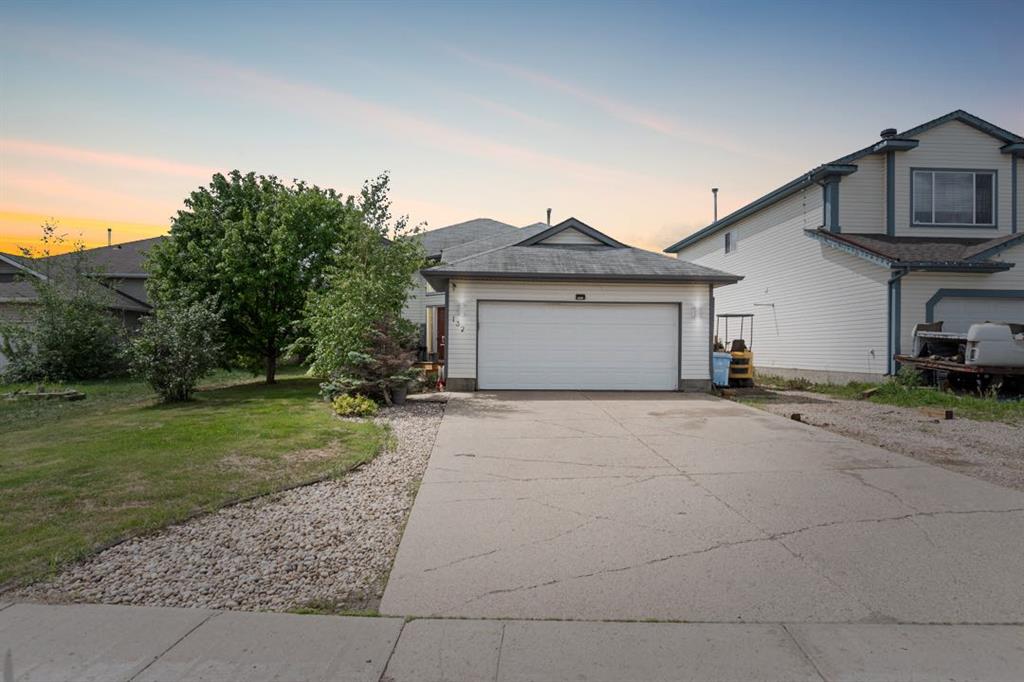 Picture of 132 Breukel Crescent , Fort McMurray Real Estate Listing
