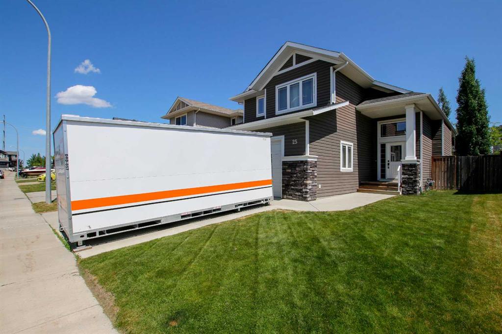 Picture of 25 Sutherland Close , Red Deer Real Estate Listing