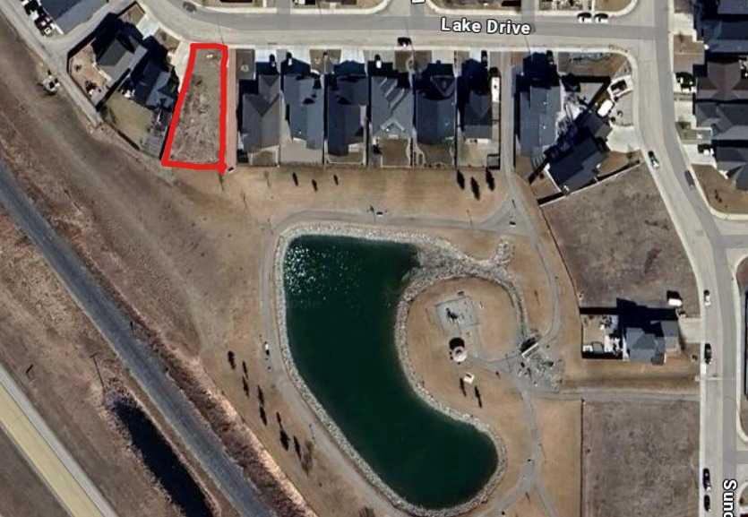 Picture of 4306 Lake Drive Drive , Coalhurst Real Estate Listing