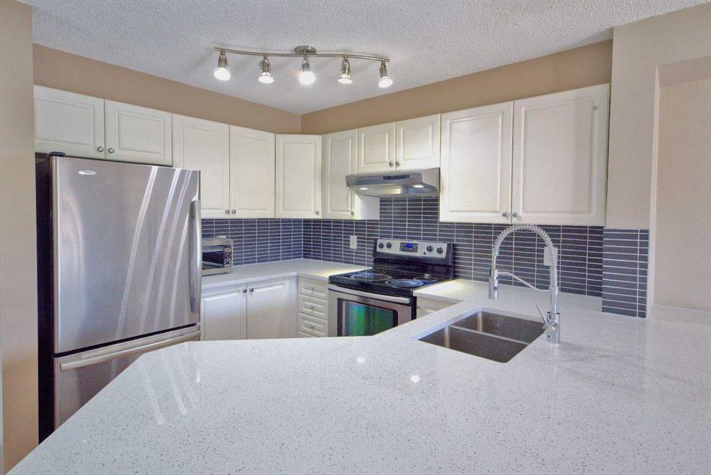 Picture of 303, 1000 Somervale Court SW, Calgary Real Estate Listing