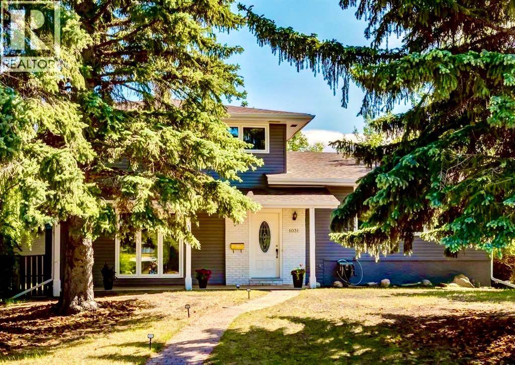 Picture of 1031 Cannock Place SW, Calgary Real Estate Listing