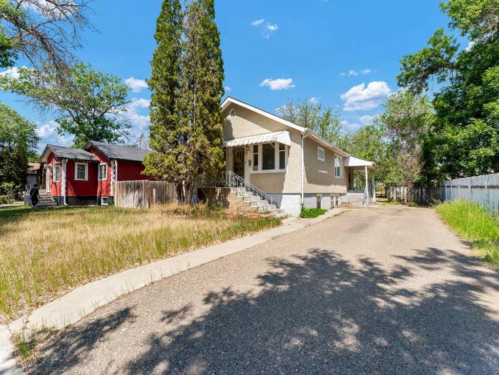 Picture of 22 5 Street SW, Medicine Hat Real Estate Listing