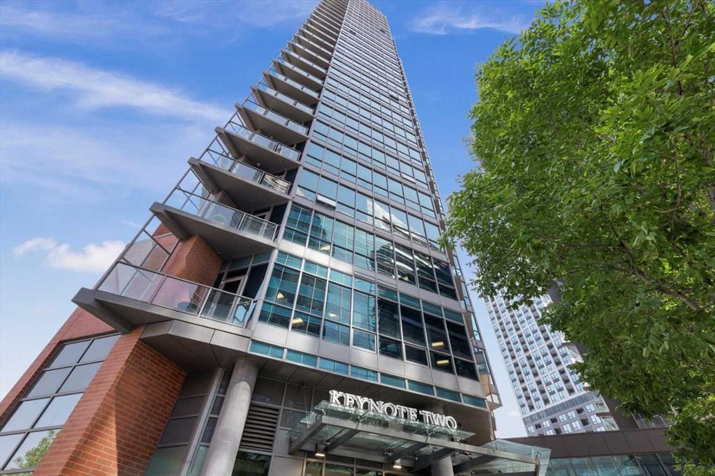 Picture of 2605, 225 11 Avenue SE, Calgary Real Estate Listing
