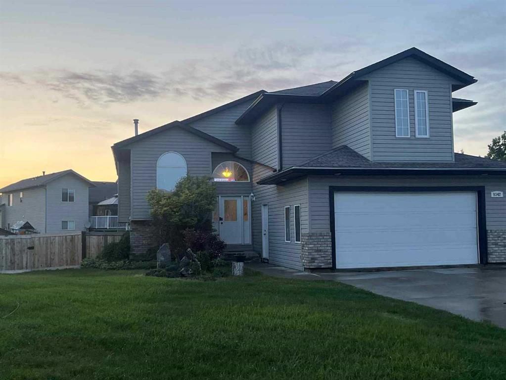Picture of 9342 Lakeshore Court , Grande Prairie Real Estate Listing