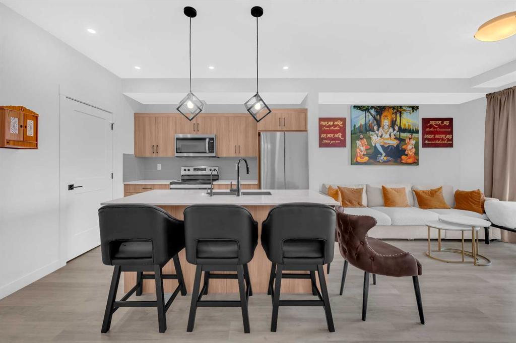 Picture of 3304, 200 Seton Circle SE, Calgary Real Estate Listing