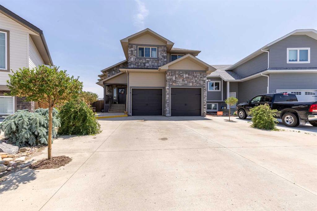 Picture of 14 Westview Place , Taber Real Estate Listing