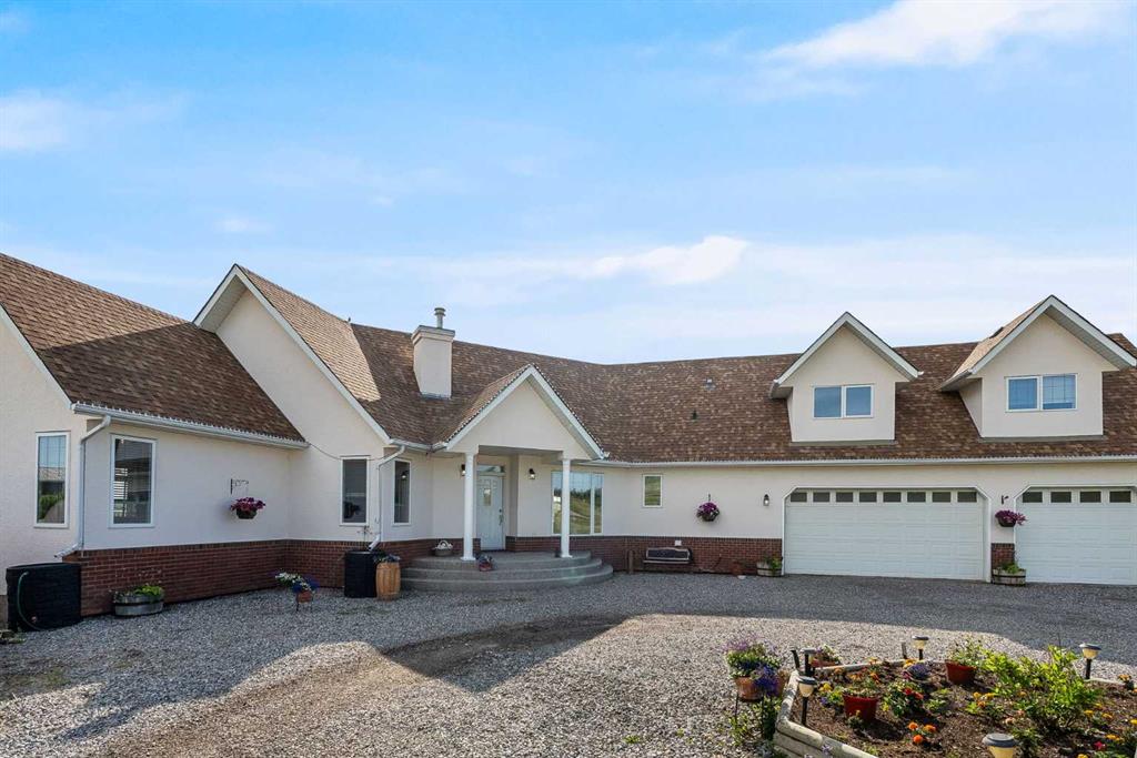 Picture of 434047 Meridian Street , Rural Foothills County Real Estate Listing