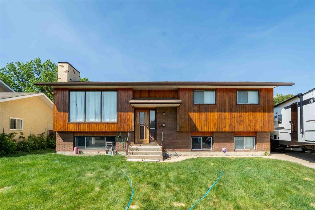 Picture of 18 Cockrill Court SE, Medicine Hat Real Estate Listing