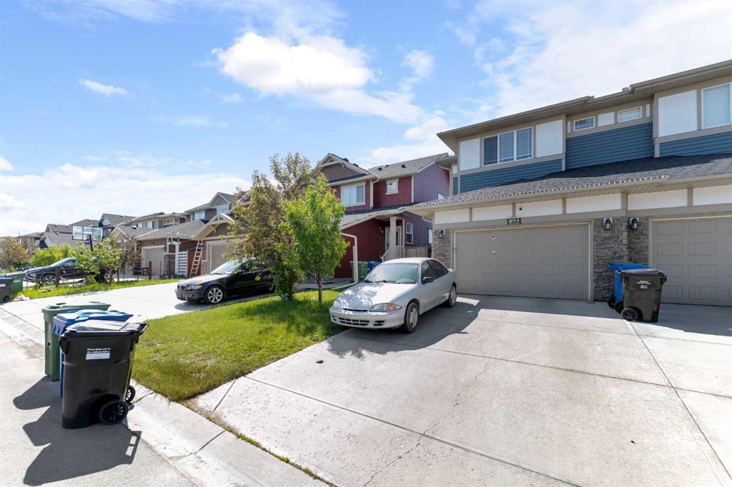 Picture of 94 Saddlelake Terrace NE, Calgary Real Estate Listing