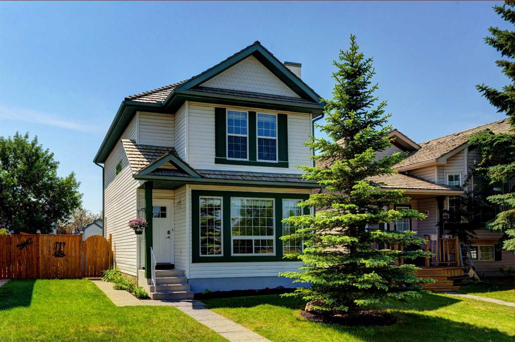 Picture of 384 Mt Aberdeen Close SE, Calgary Real Estate Listing