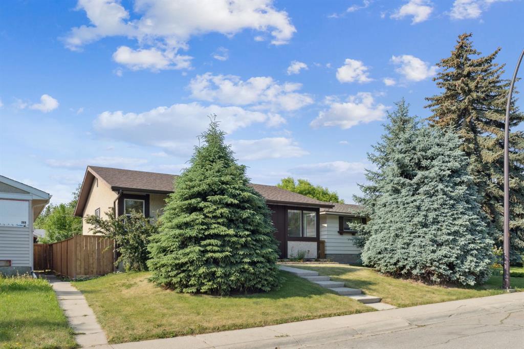 Picture of 264 Huntington Close NE, Calgary Real Estate Listing
