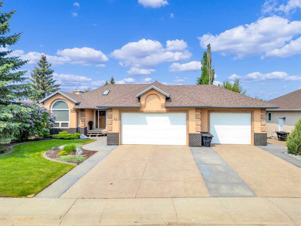 Picture of 20 Lakes Close , Lacombe Real Estate Listing