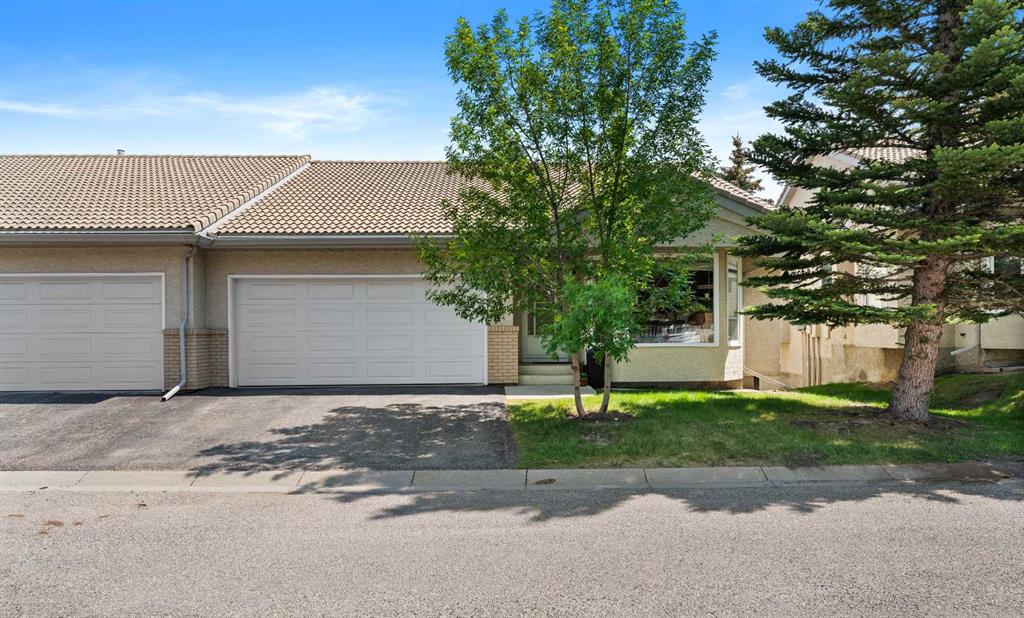 Picture of 28, 5790 Patina Drive SW, Calgary Real Estate Listing