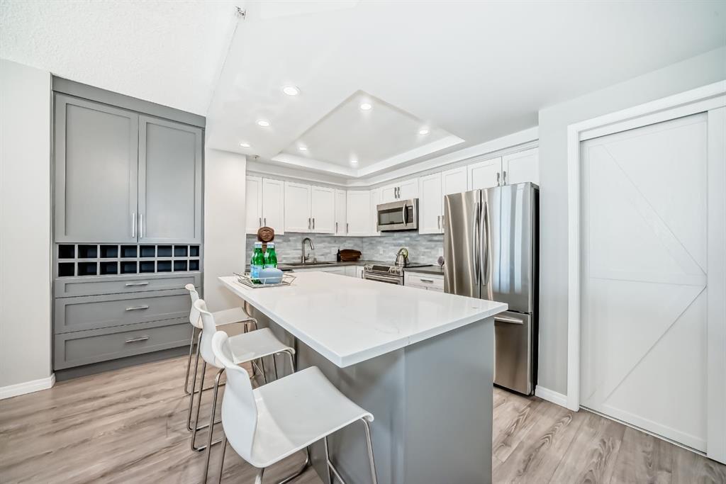 Picture of 511, 114 15 Avenue SW, Calgary Real Estate Listing