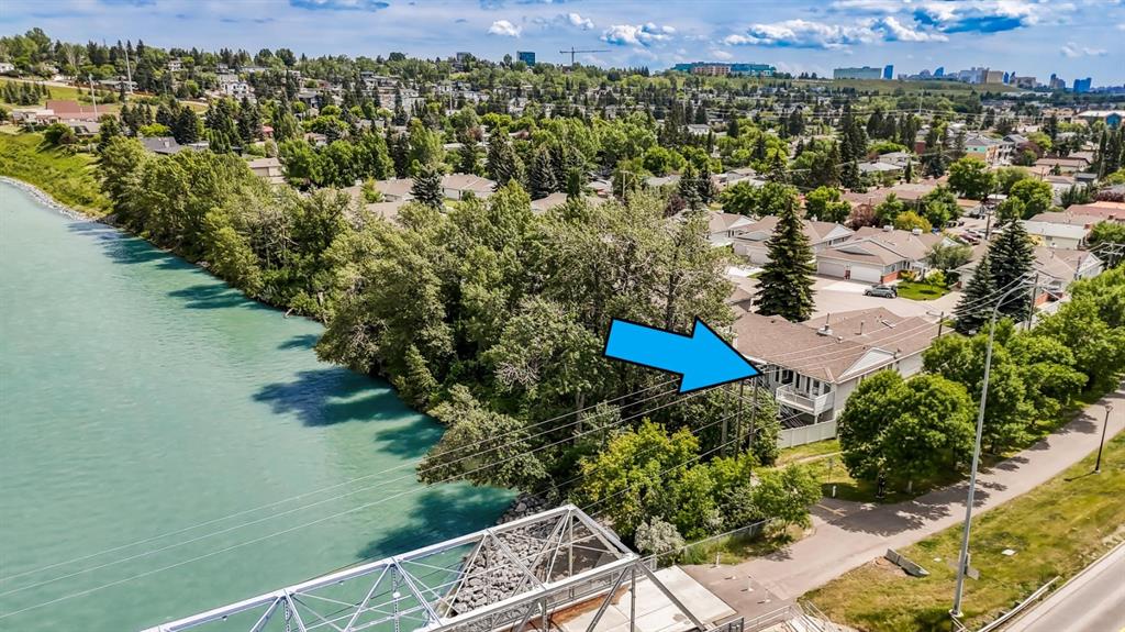 Picture of 36 Bow Landing NW, Calgary Real Estate Listing