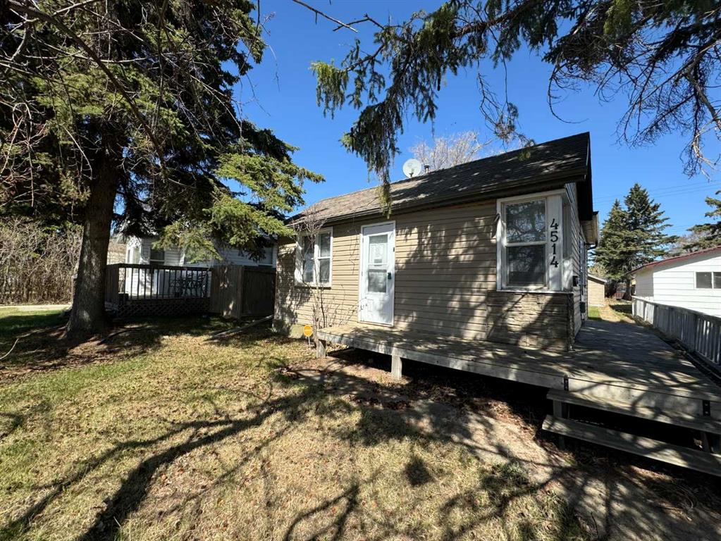 Picture of 4514 49 Street , Lloydminster Real Estate Listing
