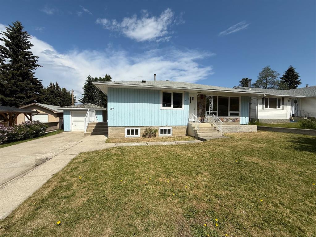 Picture of 137 SUNWAPTA Drive , Hinton Real Estate Listing