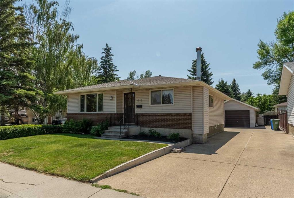 Picture of 1015 Lysander Drive SE, Calgary Real Estate Listing
