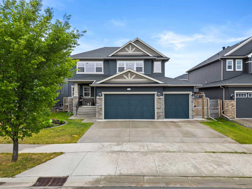 Picture of 136 Kinniburgh Drive , Chestermere Real Estate Listing