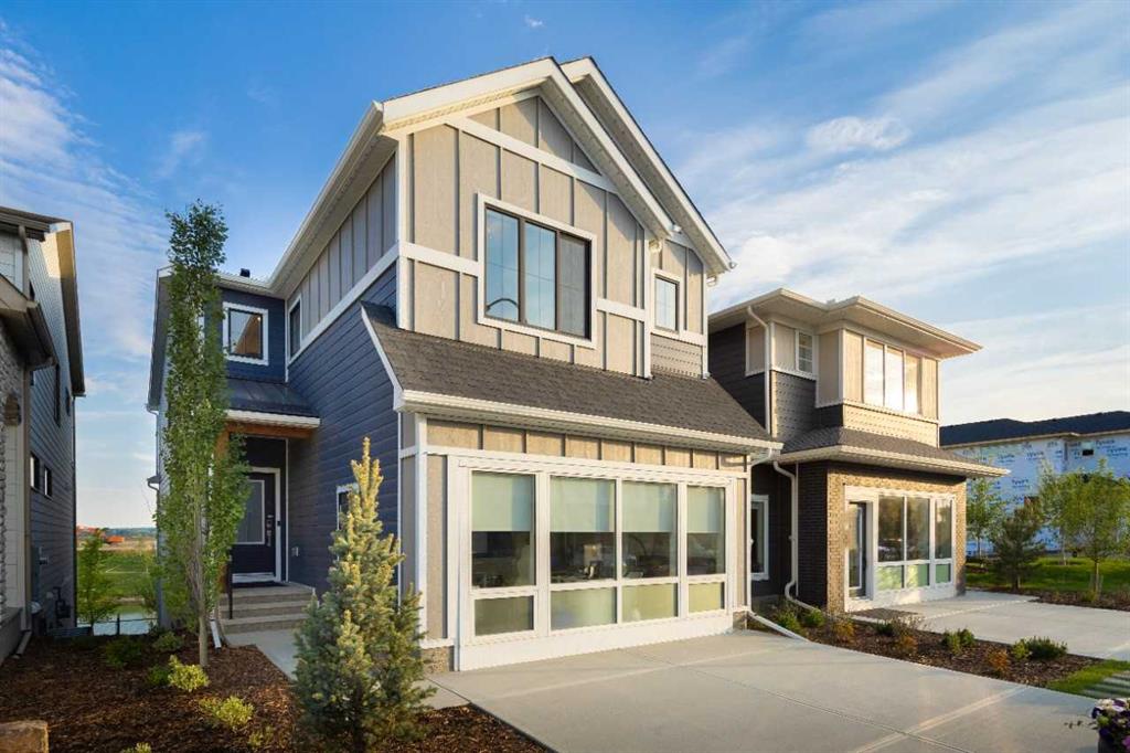 Picture of 711 Buffaloberry Manor SE, Calgary Real Estate Listing