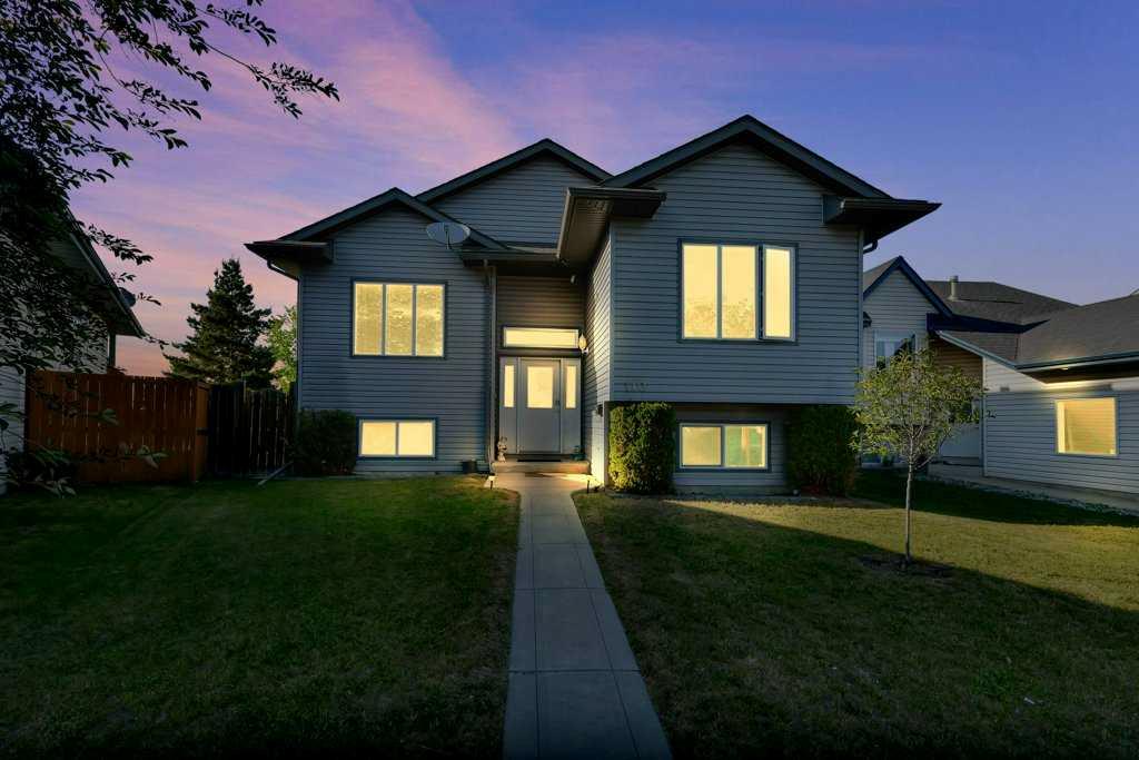 Picture of 110 Keith Close , Red Deer Real Estate Listing
