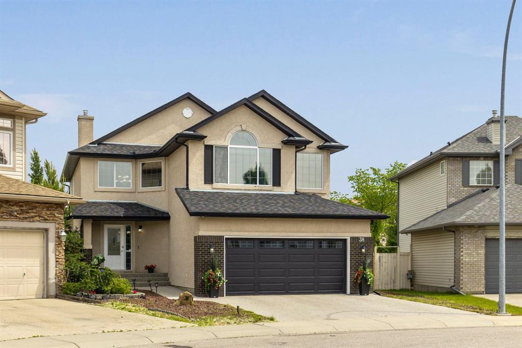 Picture of 38 Simcoe Crescent SW, Calgary Real Estate Listing