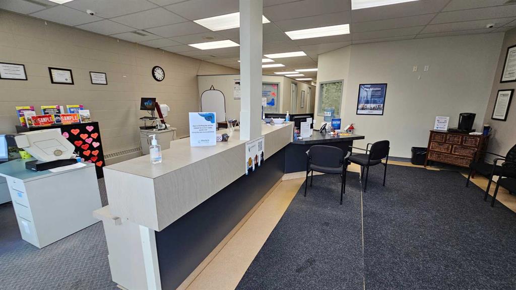 Picture of 5016 Victoria Avenue , Coronation Real Estate Listing