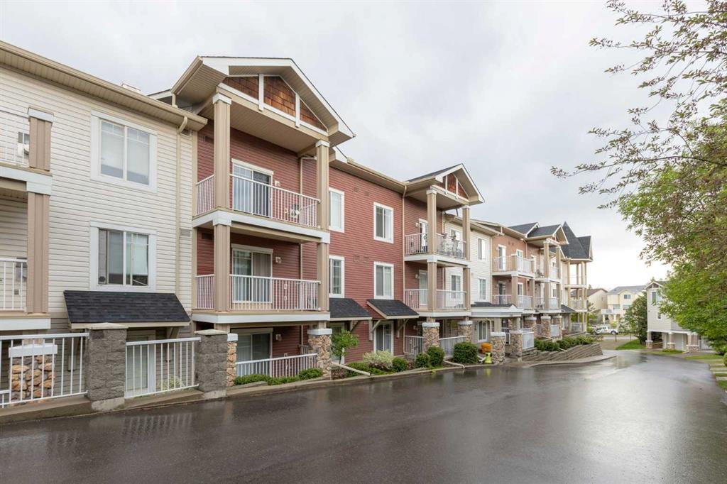 Picture of 8312, 70 Panamount Drive NW, Calgary Real Estate Listing