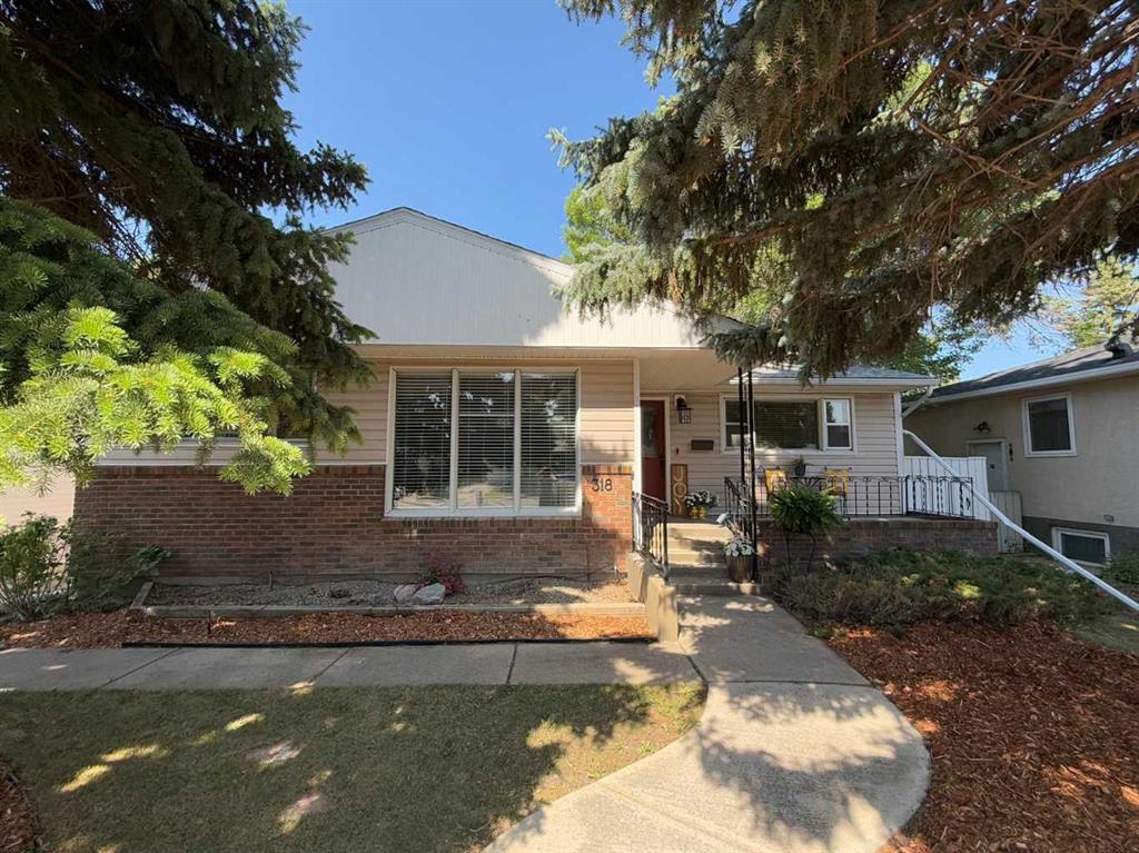 Picture of 318 26 Street S, Lethbridge Real Estate Listing