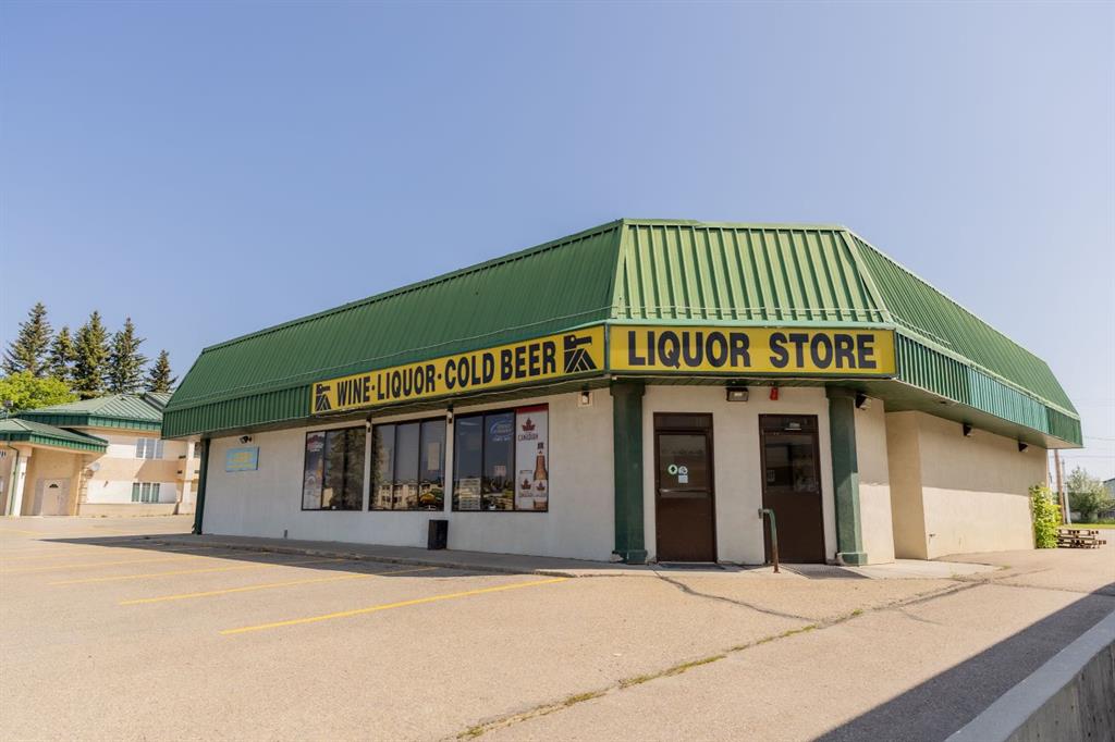 Picture of 4819 45 Street , Rocky Mountain House Real Estate Listing